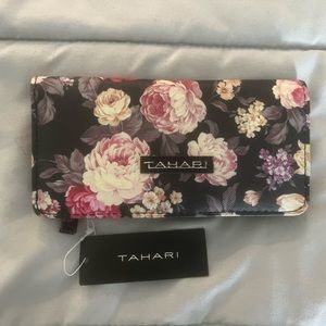 Tamari gorgeous floral wallet, NWT